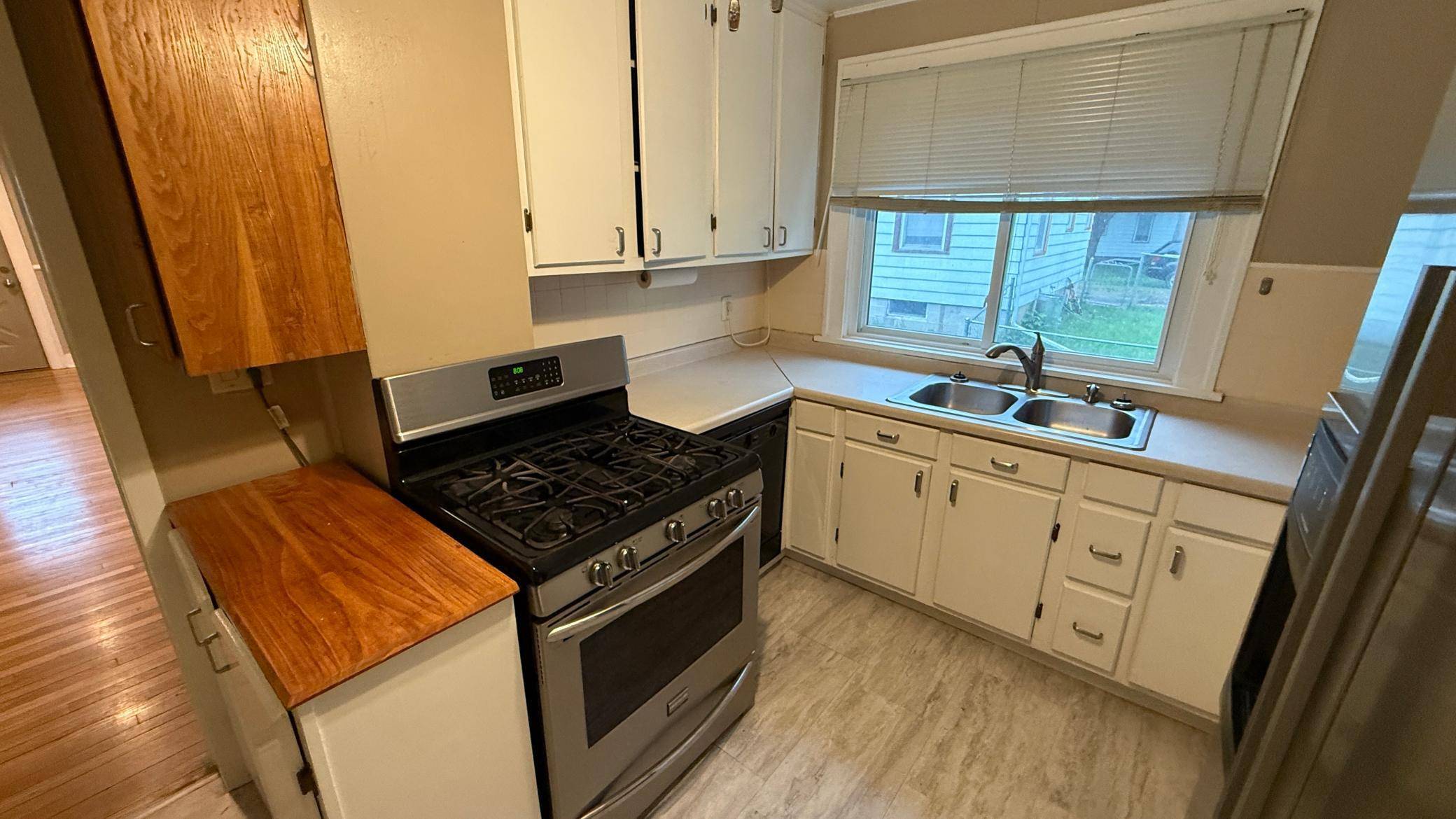 Rochester, MN 55904,707 11th AVE SE