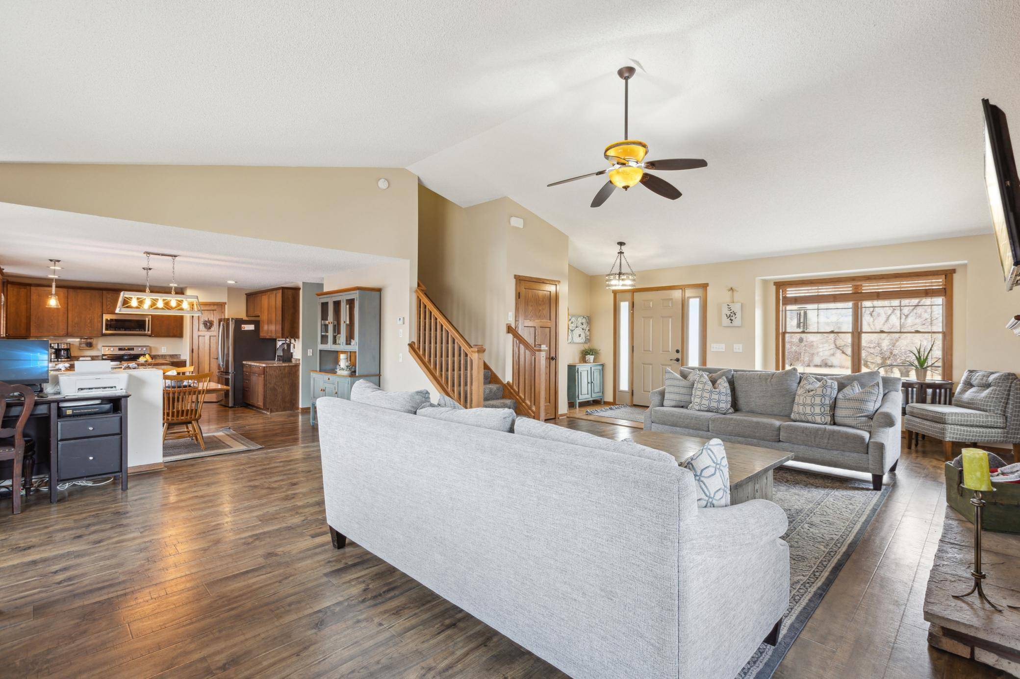 Albertville, MN 55301,10582 49th ST NE