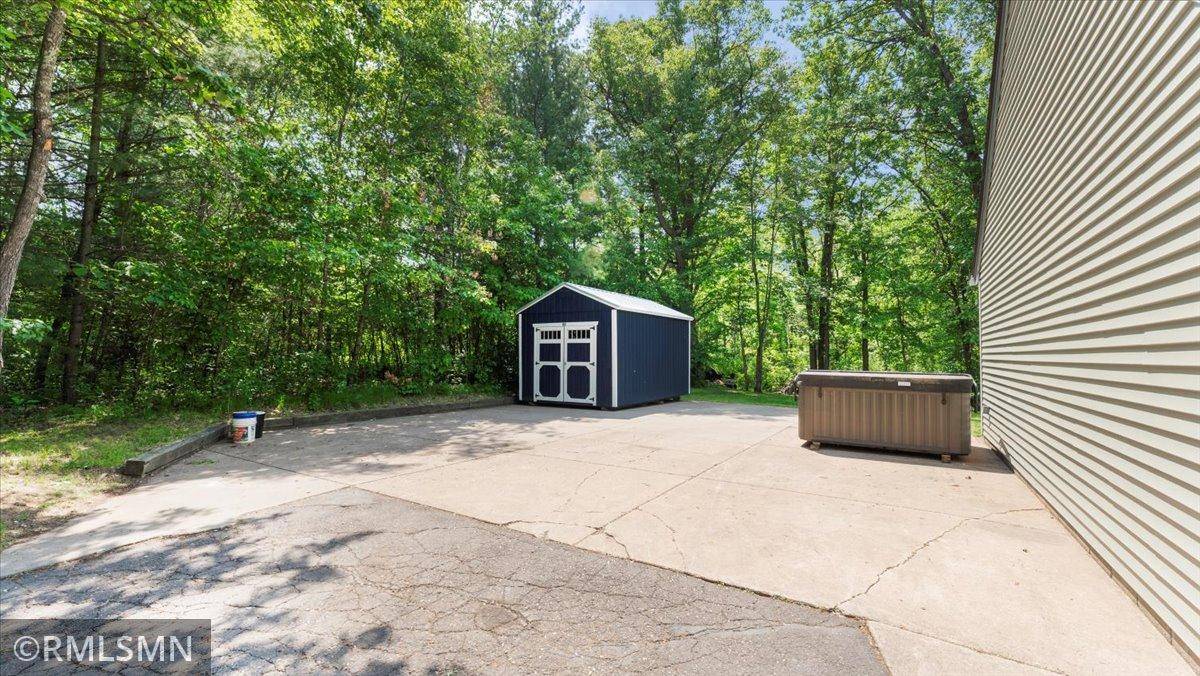 Mora, MN 55051,2162 Pine Ridge RD S
