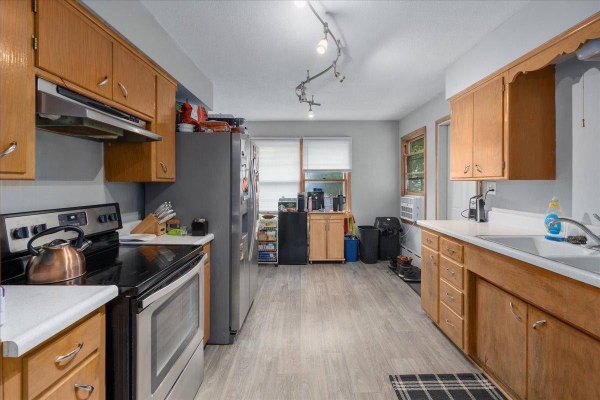 Vadnais Heights, MN 55127,675 Koehler RD