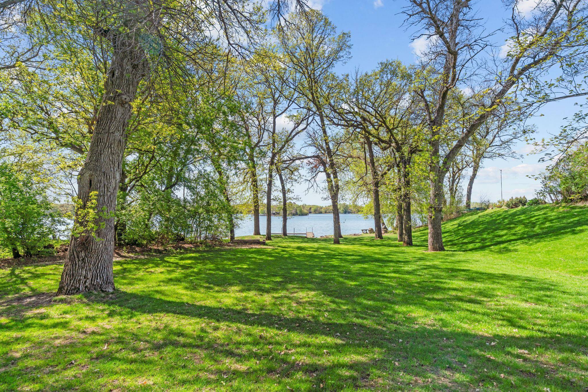 Plymouth, MN 55442,5825 Jonquil LN N