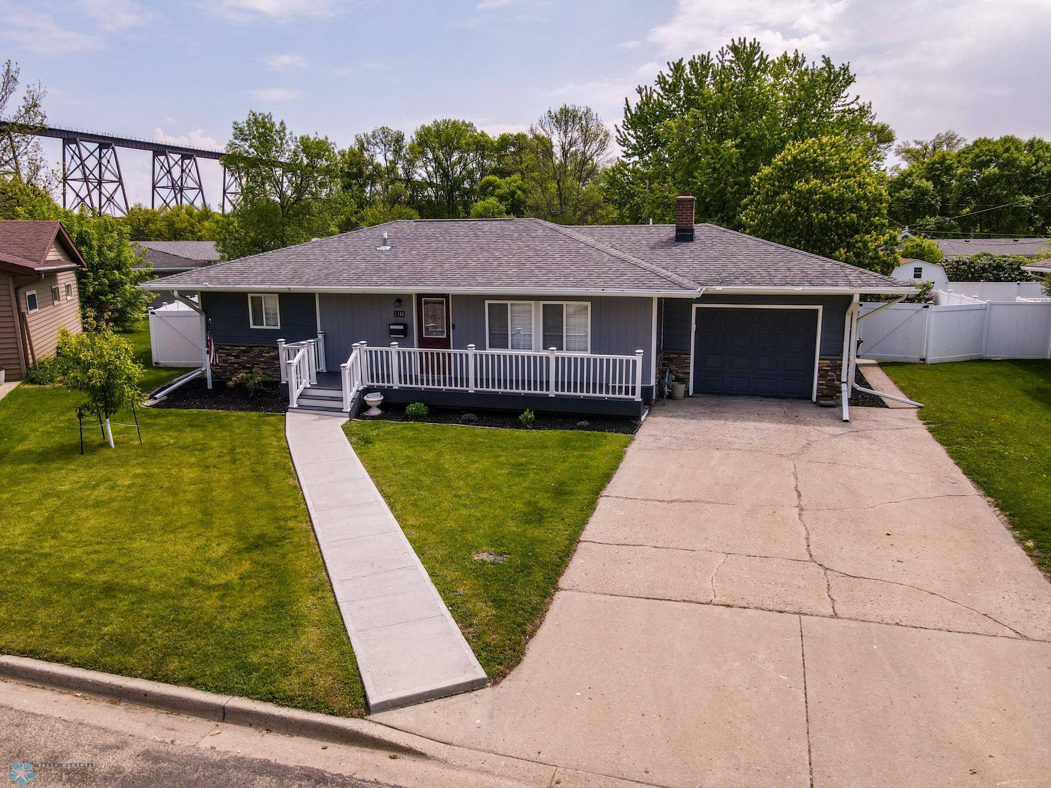 Valley City, ND 58072,1348 6th AVE NE