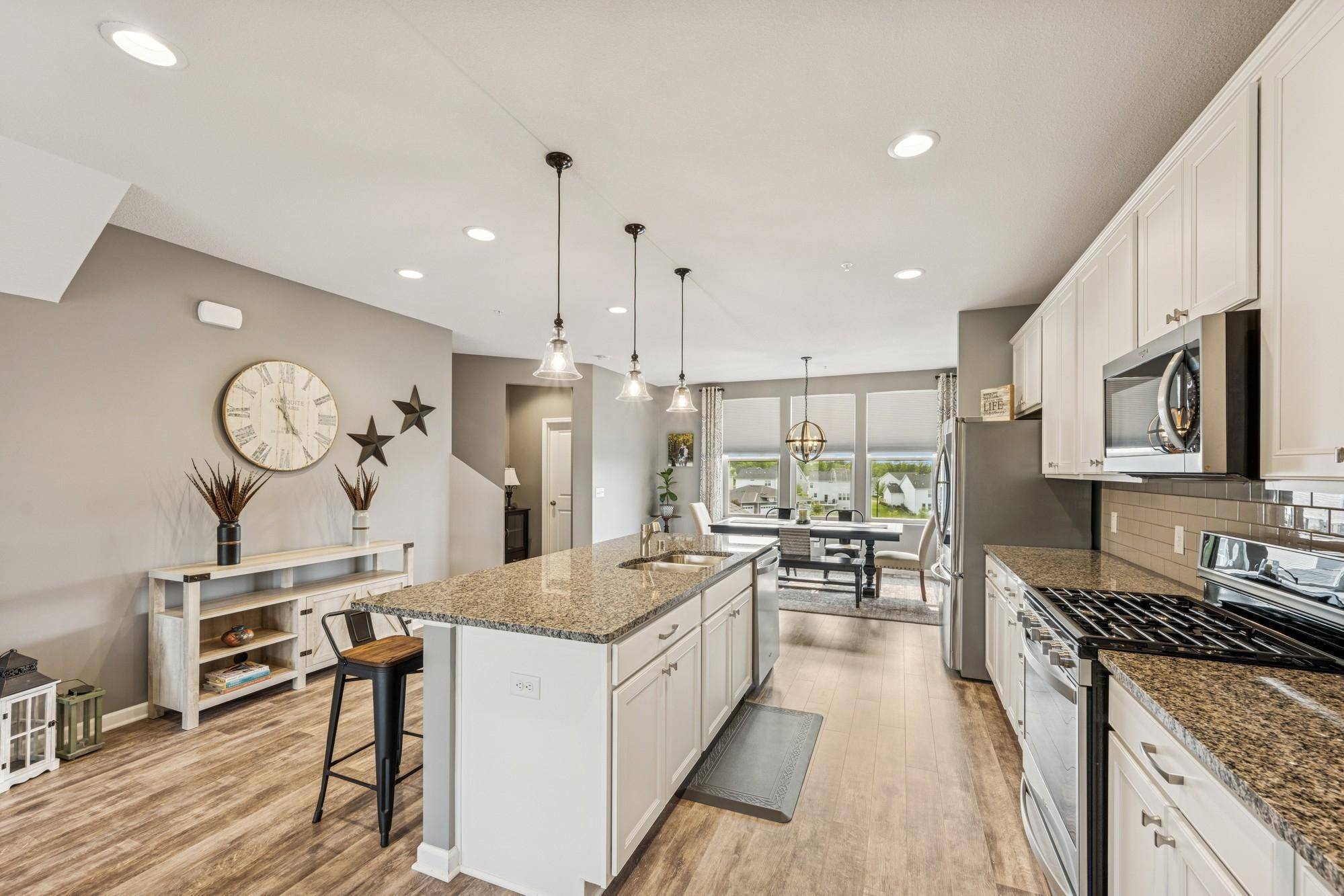 Prior Lake, MN 55372,5160 Hampton ST NE