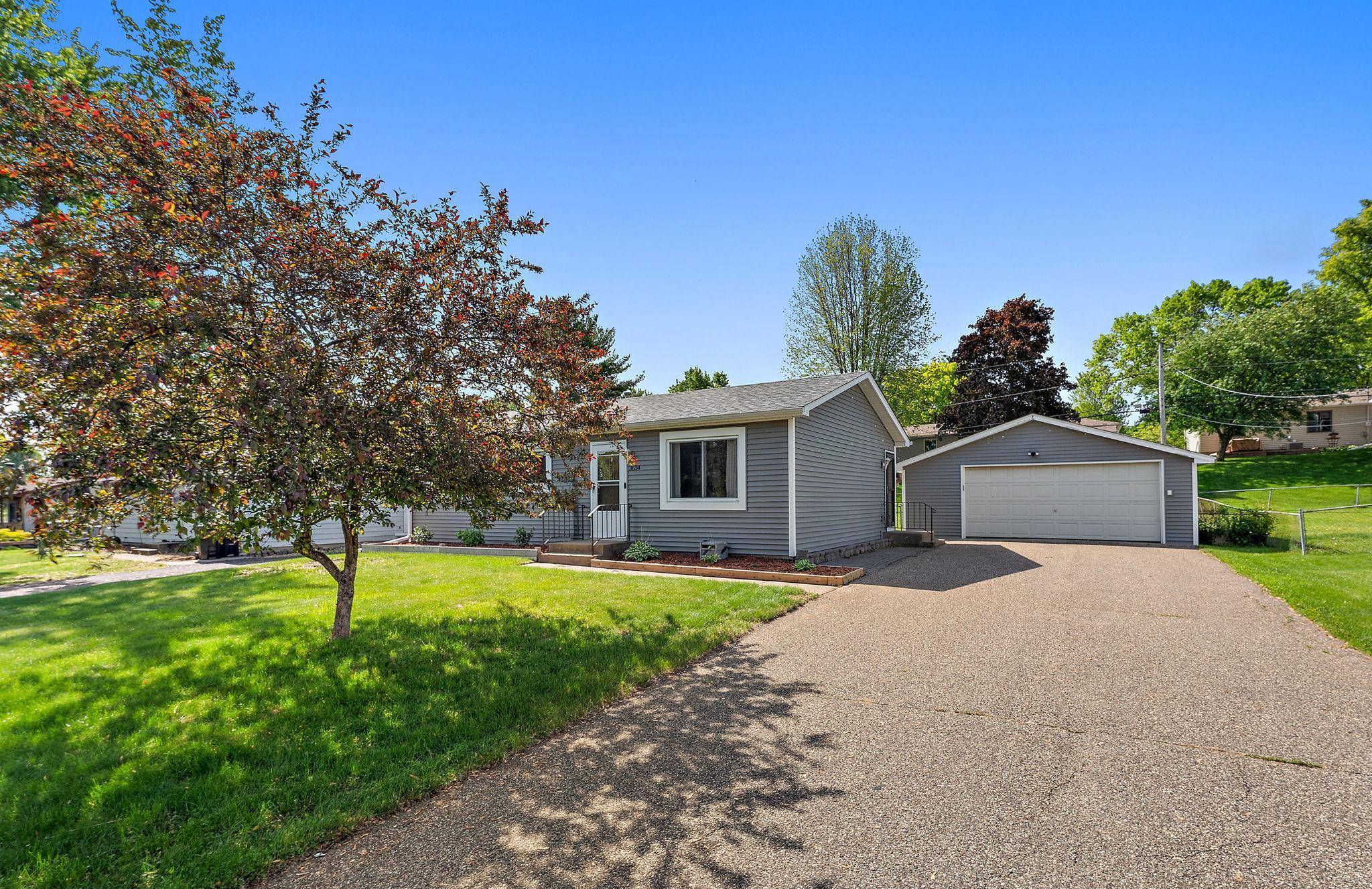 Inver Grove Heights, MN 55076,3634 77th ST E
