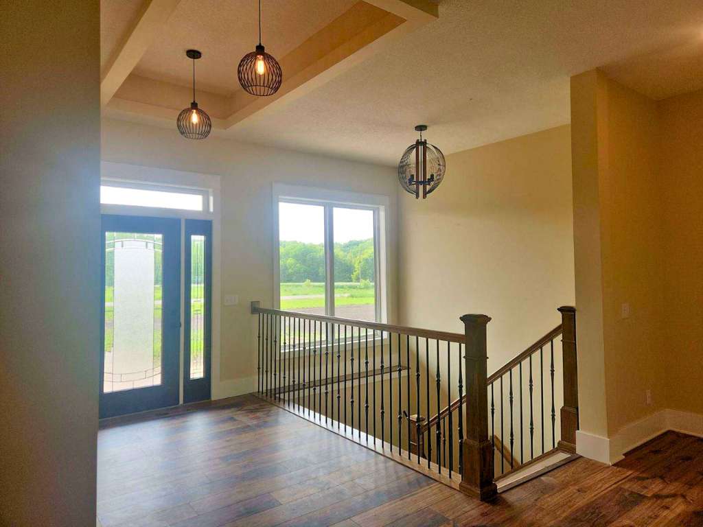 Greenfield, MN 55373,8800 86th AVE N
