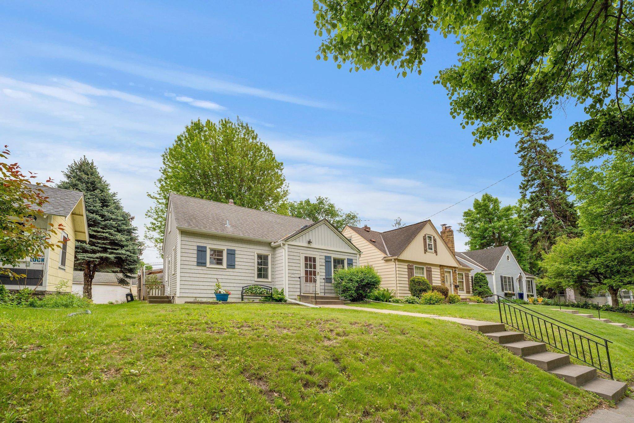 Minneapolis, MN 55418,3243 Cleveland ST NE