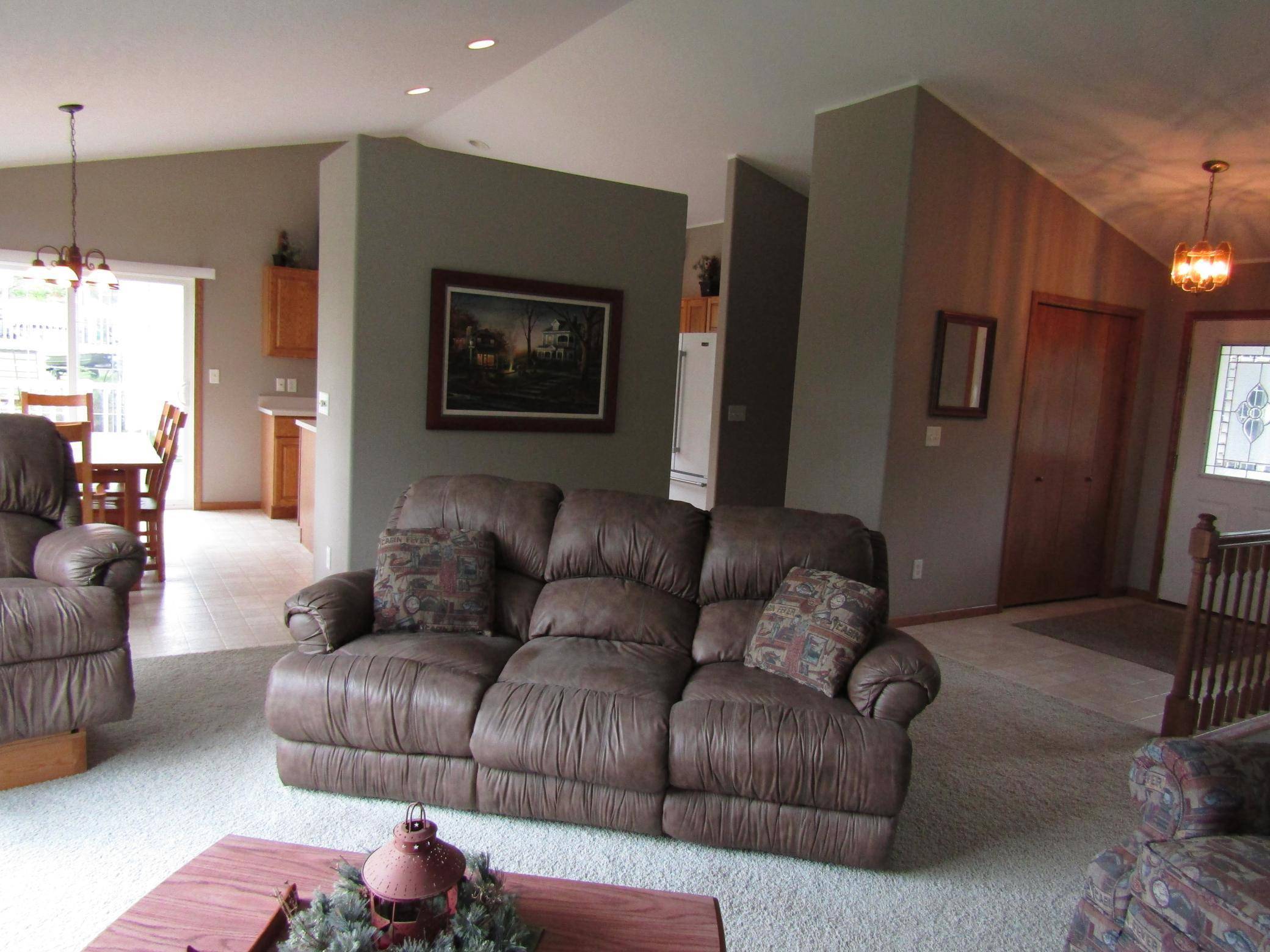 Appleton, MN 56208,180 N Bordson ST