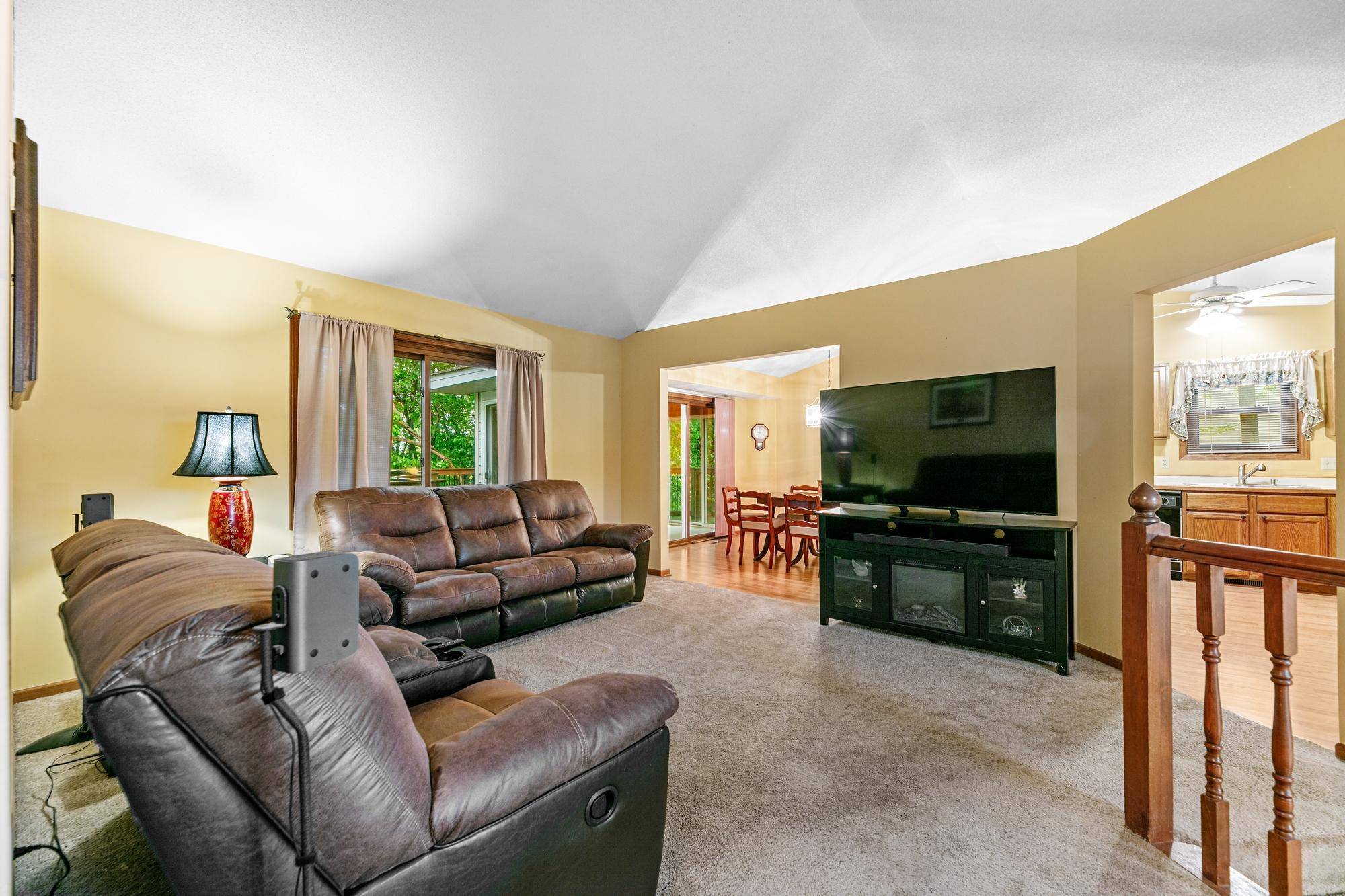 Rockford, MN 55373,7011 Winfield RD