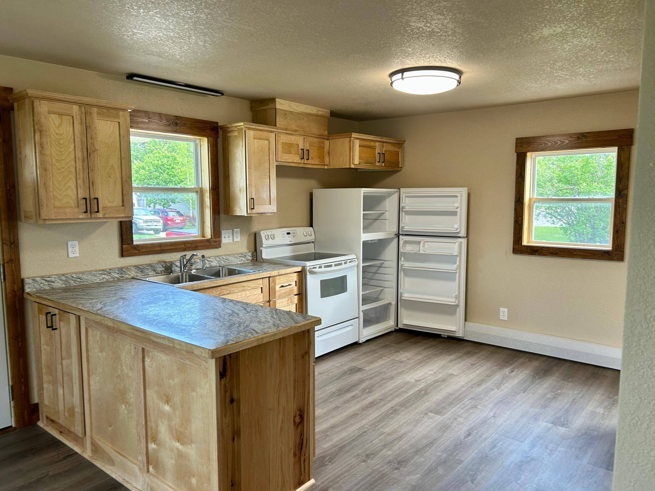 Wadena, MN 56482,609 4th ST NW