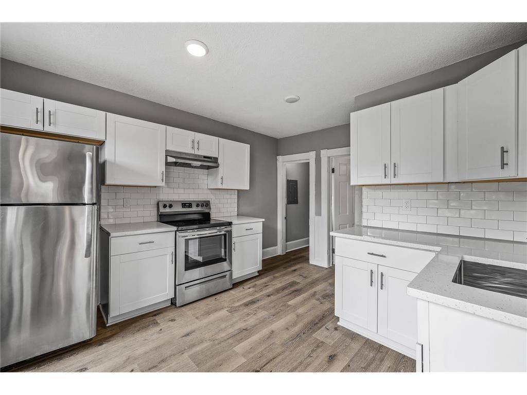 Saint Paul, MN 55130,608 Beaumont ST