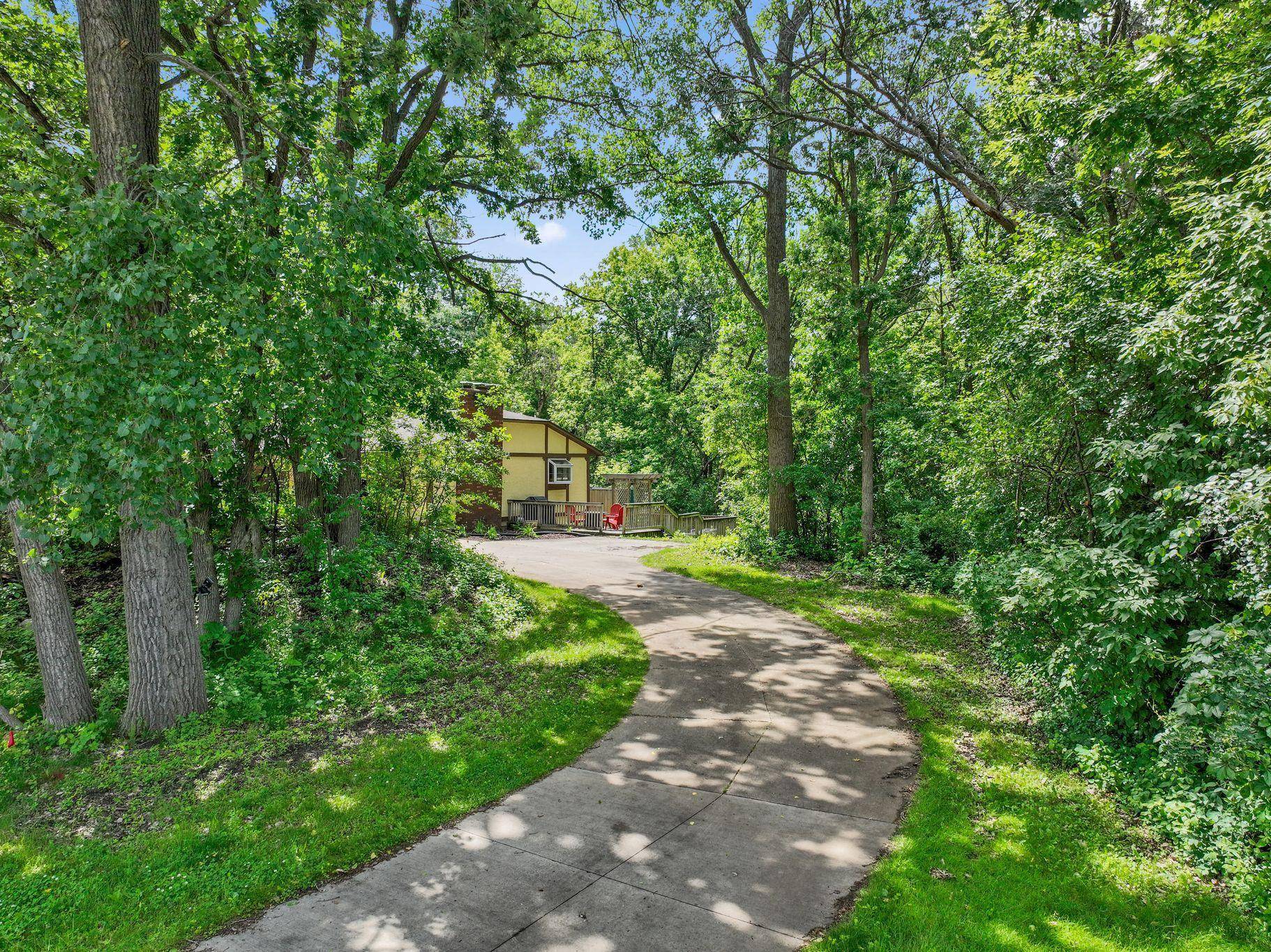 Maplewood, MN 55109,2234 Woodlynn AVE