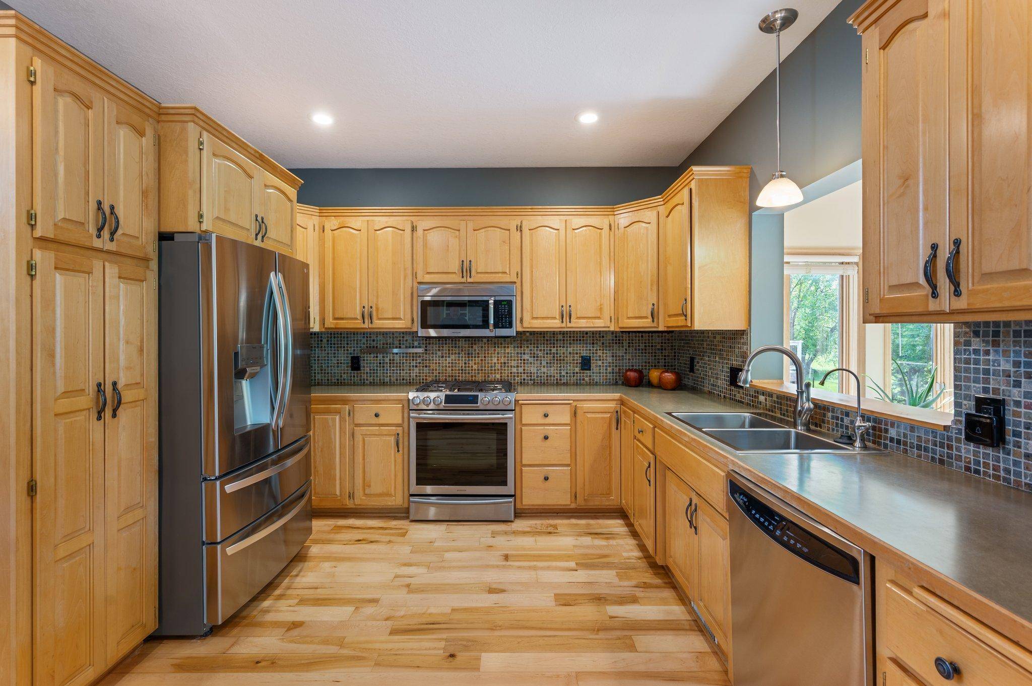 Woodbury, MN 55129,10647 Glen Eagle RD