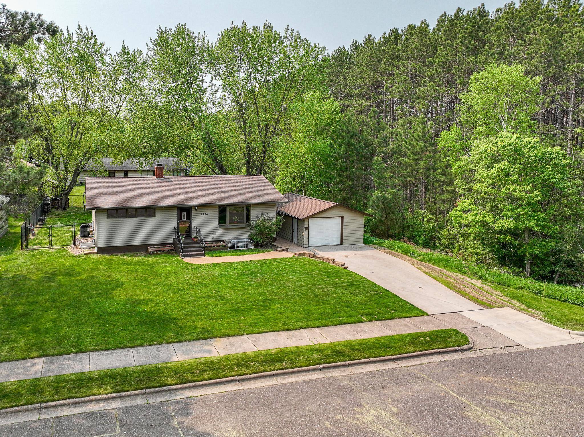 Cloquet, MN 55720,1424 Summit AVE