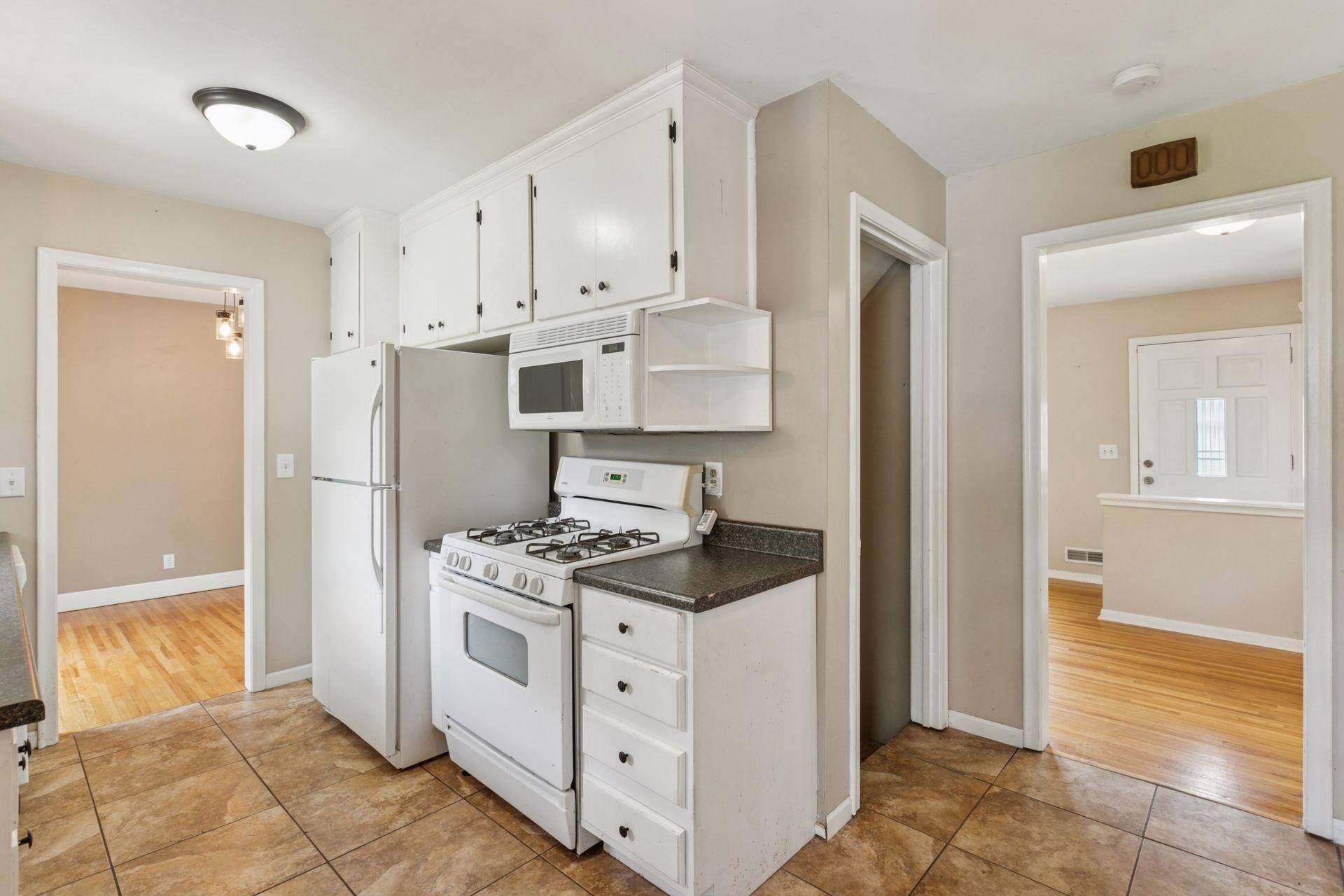 Coon Rapids, MN 55448,753 112th AVE NW