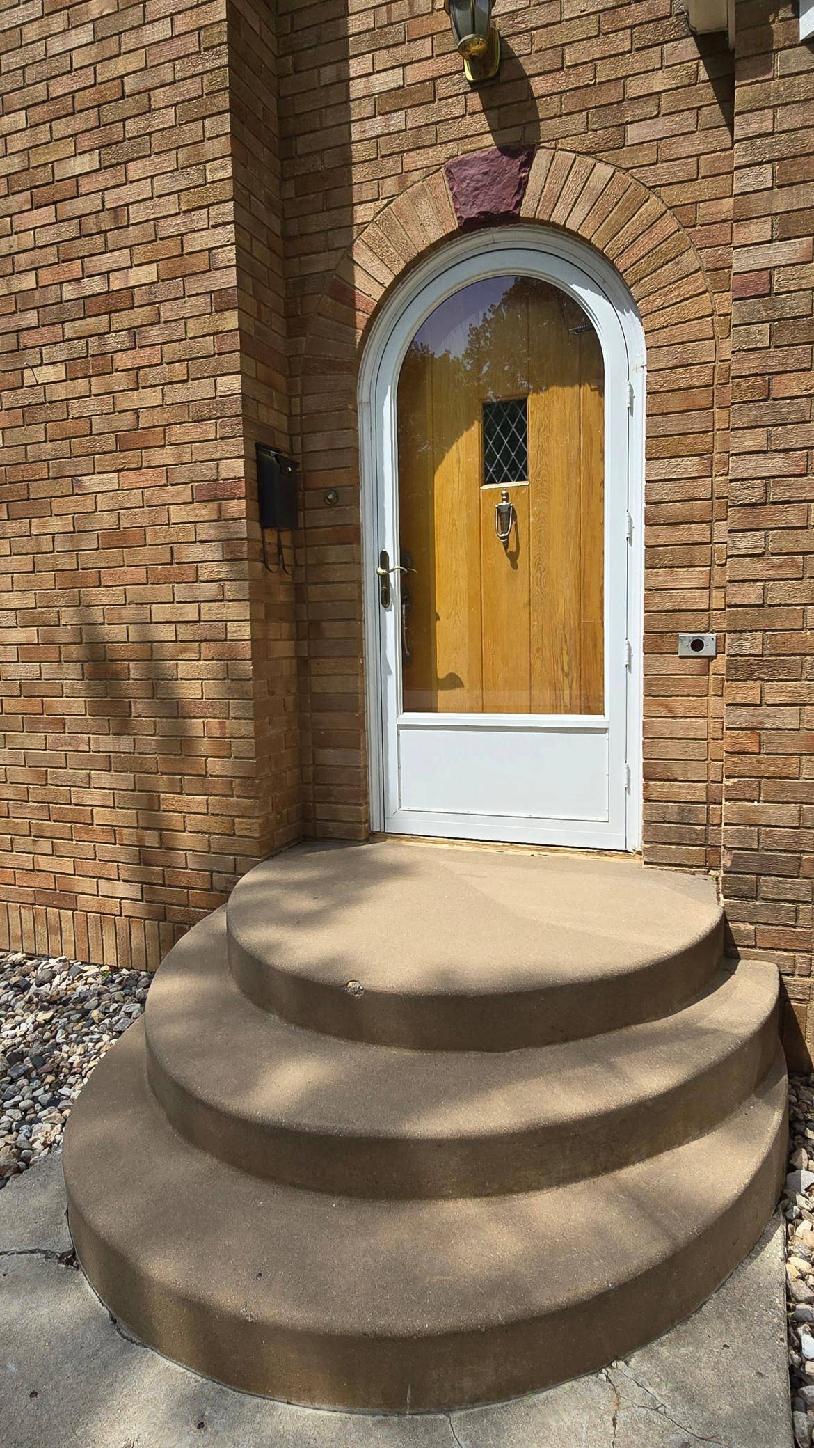 Pipestone, MN 56164,620 5th AVE SE