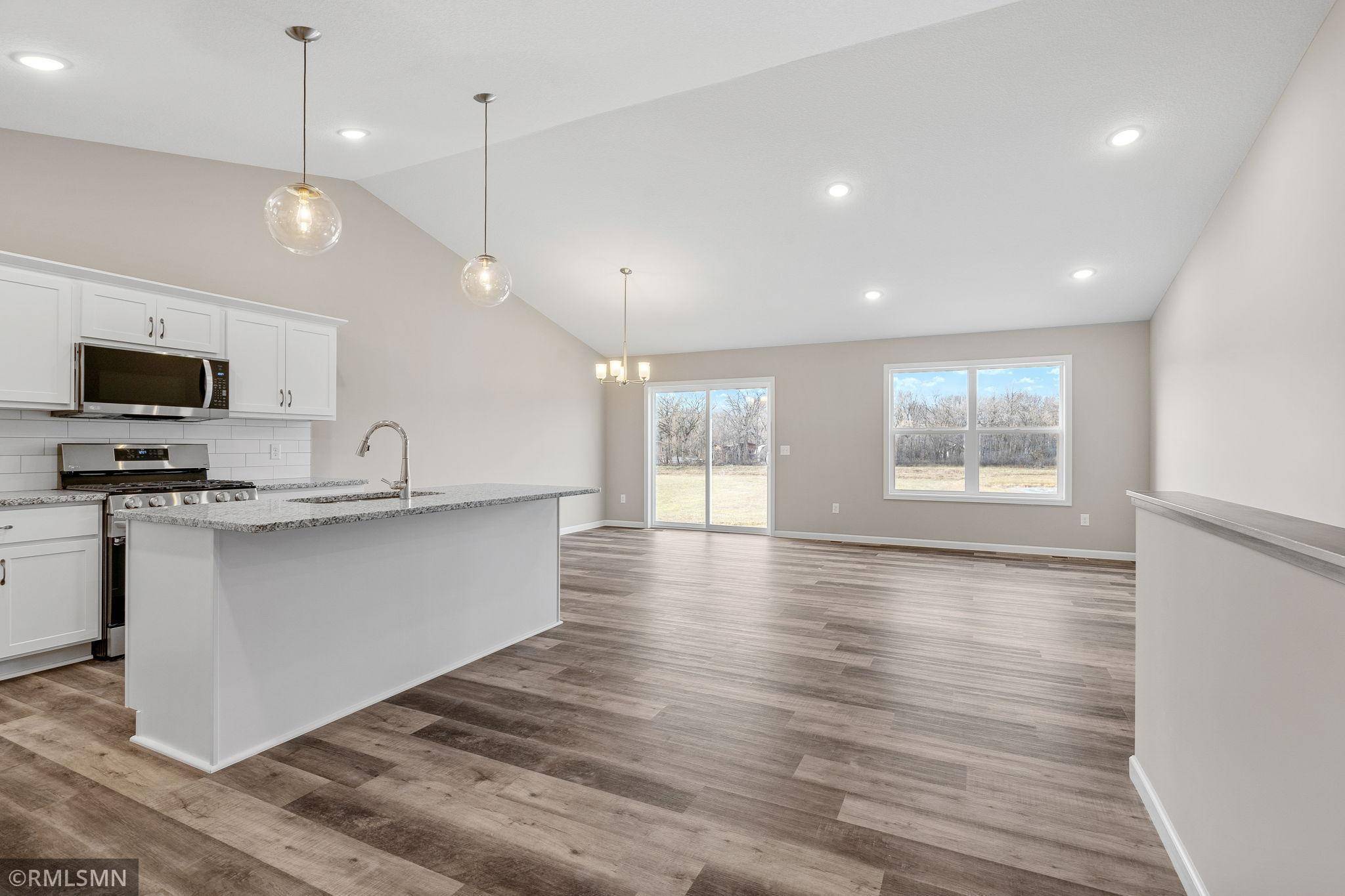Delano, MN 55328,1009 2nd ST NW