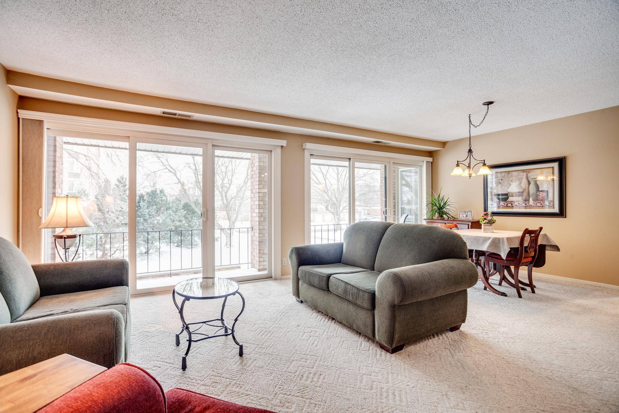 Edina, MN 55435,6415 Colony WAY #2A