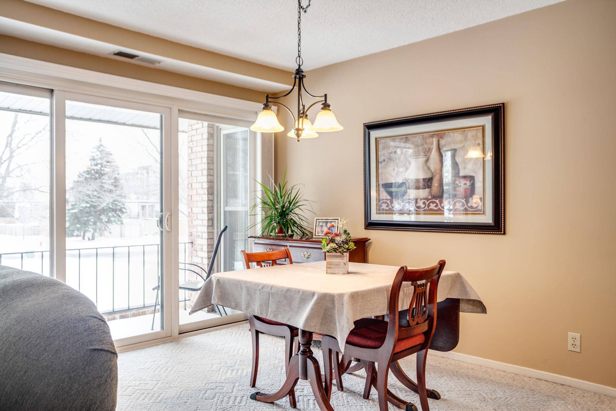 Edina, MN 55435,6415 Colony WAY #2A