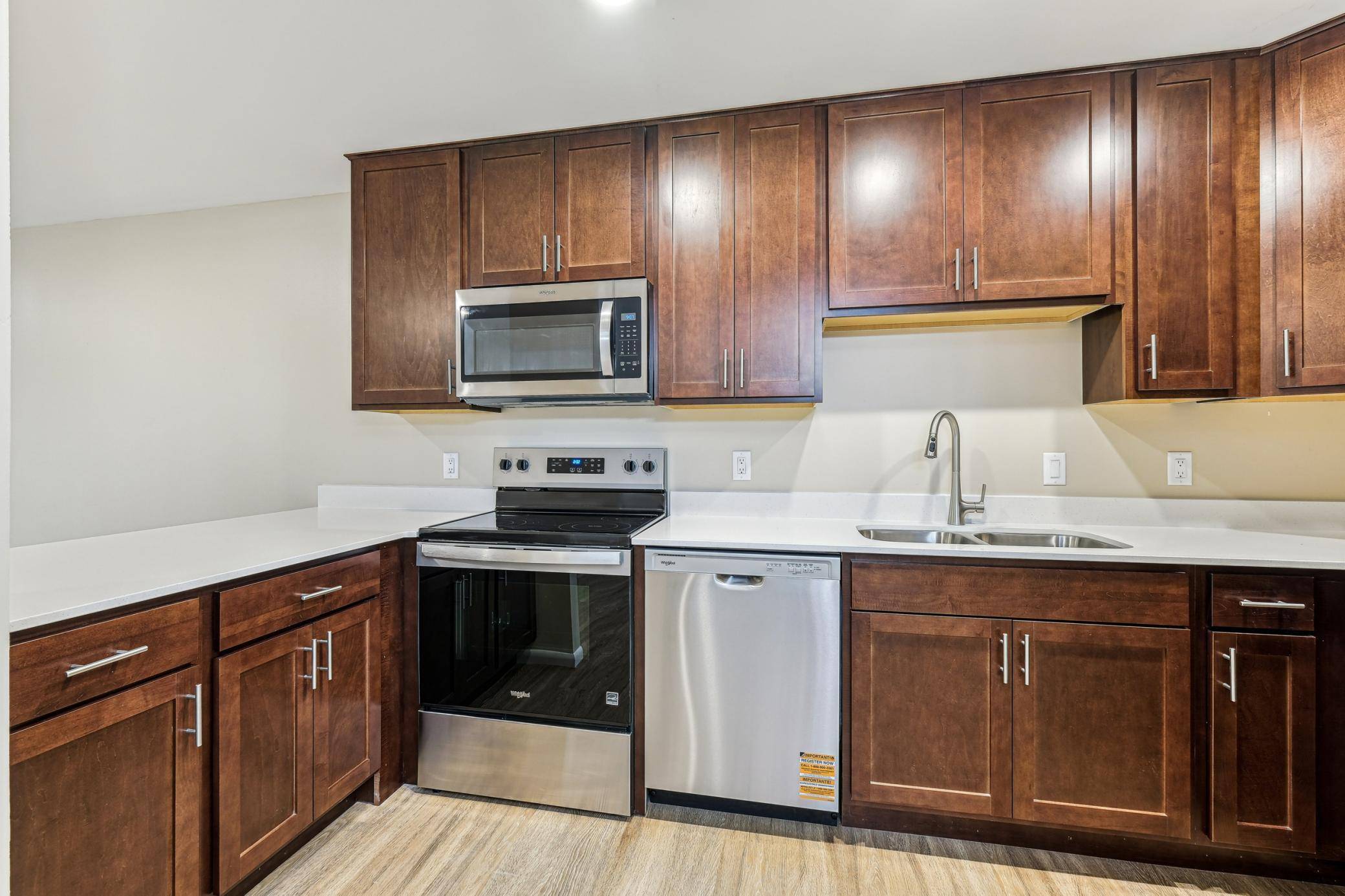 Minnetonka, MN 55305,10211 Cedar Lake RD #104