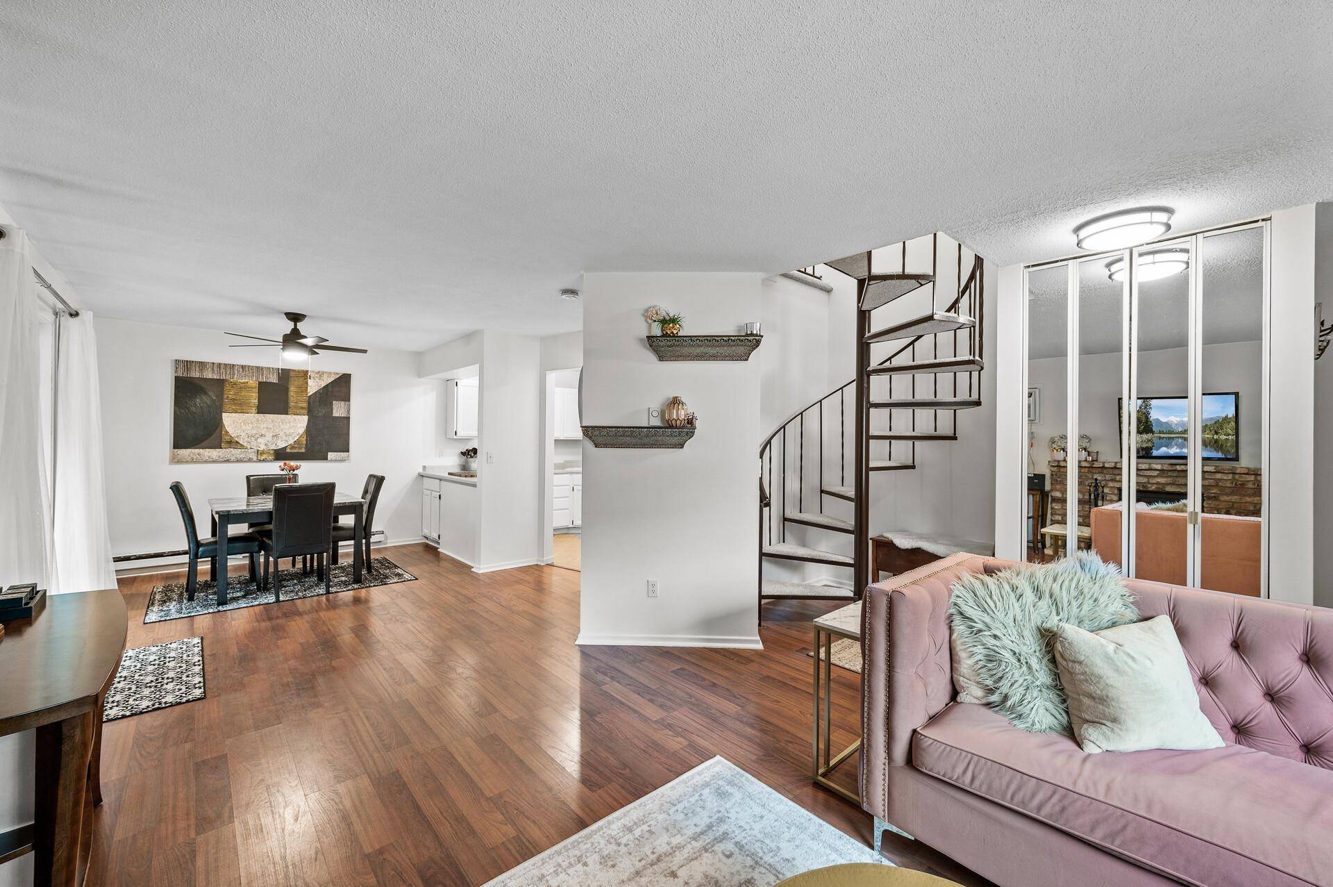Saint Louis Park, MN 55416,2220 Ridge DR #16