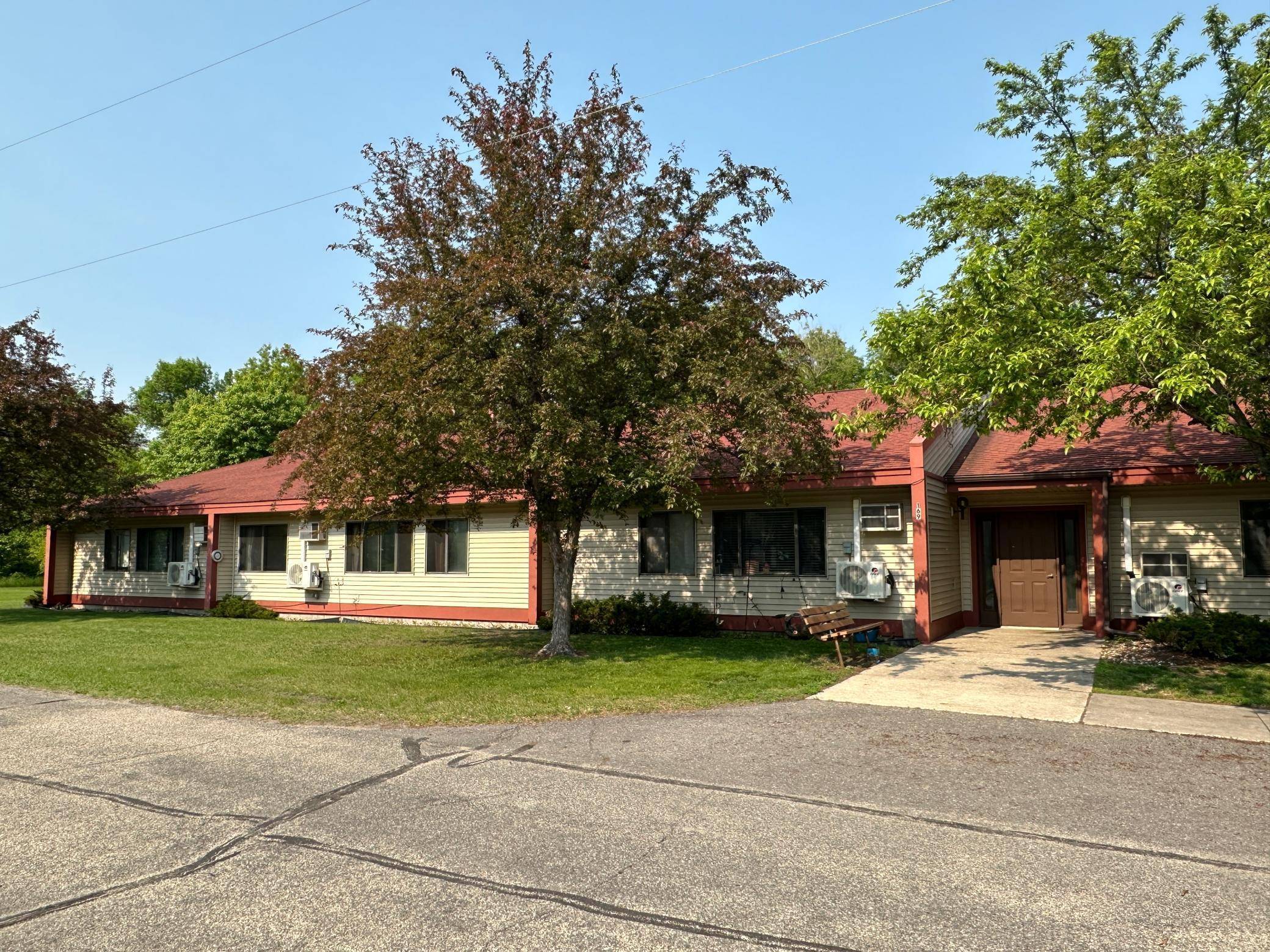 Eden Valley, MN 55329,169 Hambroer ST N