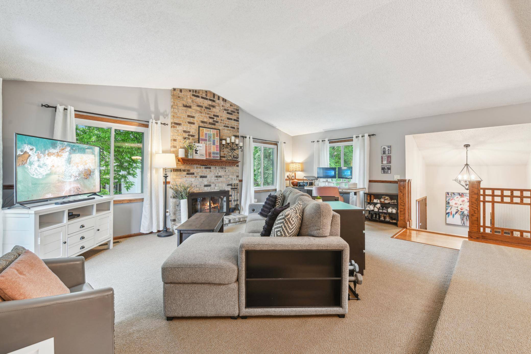 Woodbury, MN 55125,351 Elan CT