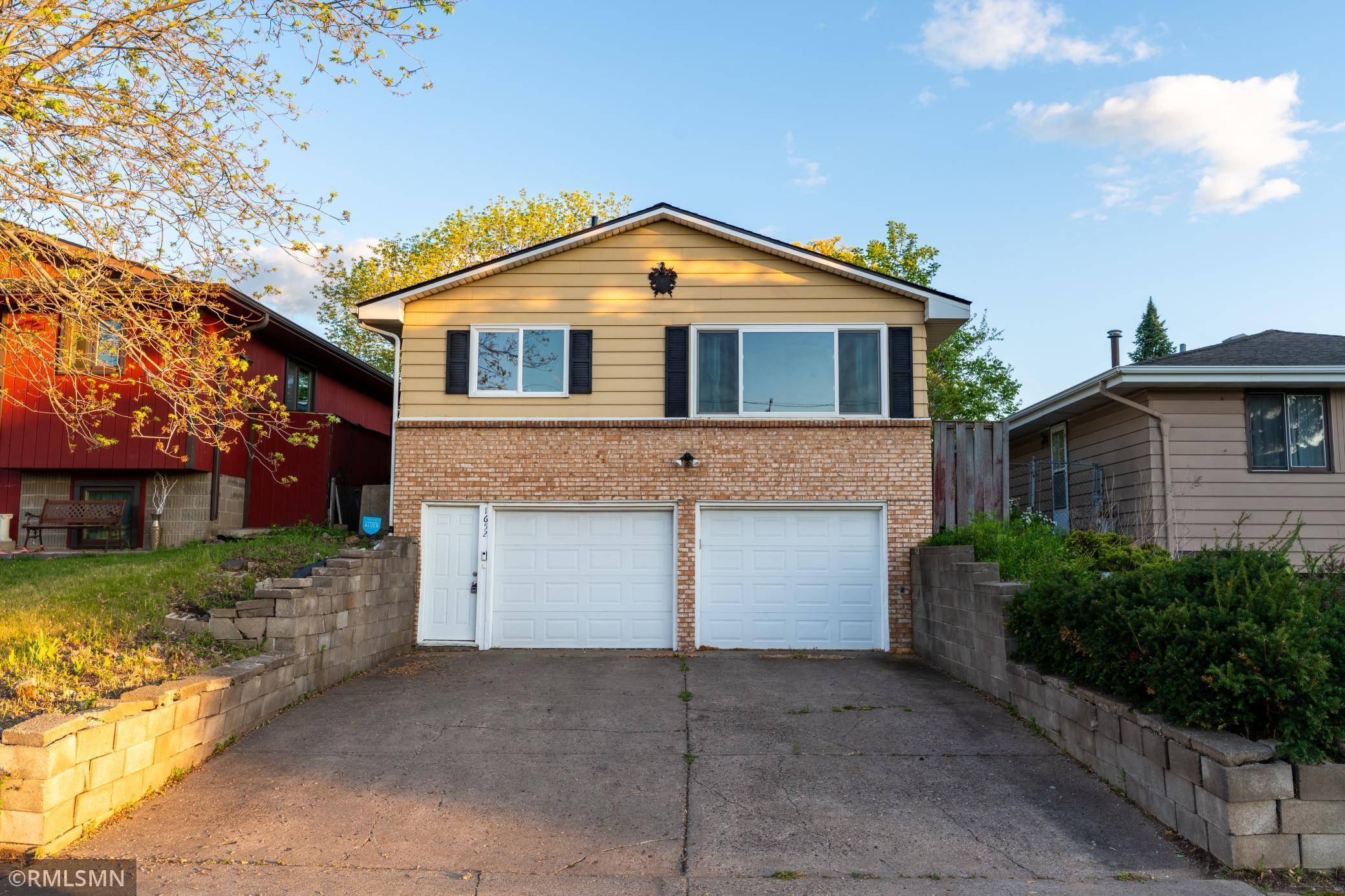 Saint Paul, MN 55106,1652 Pacific ST