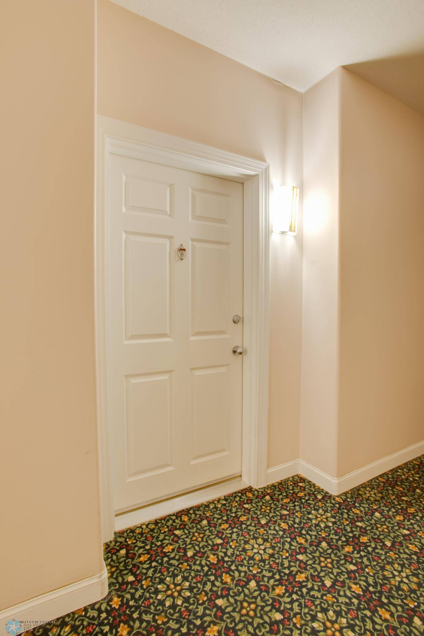 Fargo, ND 58104,3401 28th ST SW ##108