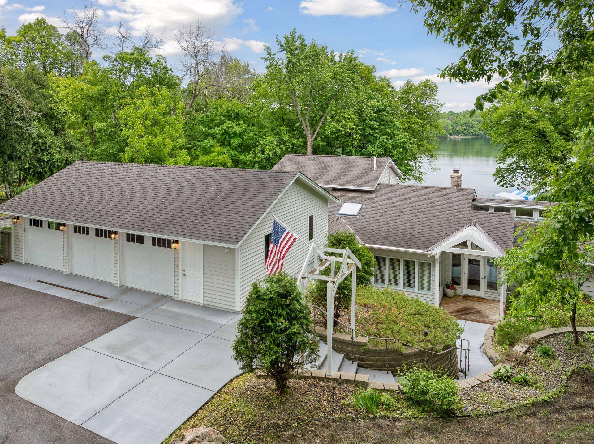 Orono, MN 55364,980 N Arm DR