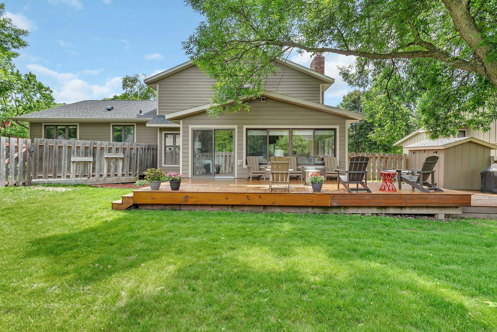 Willmar, MN 56201,1450 Hansen DR SW