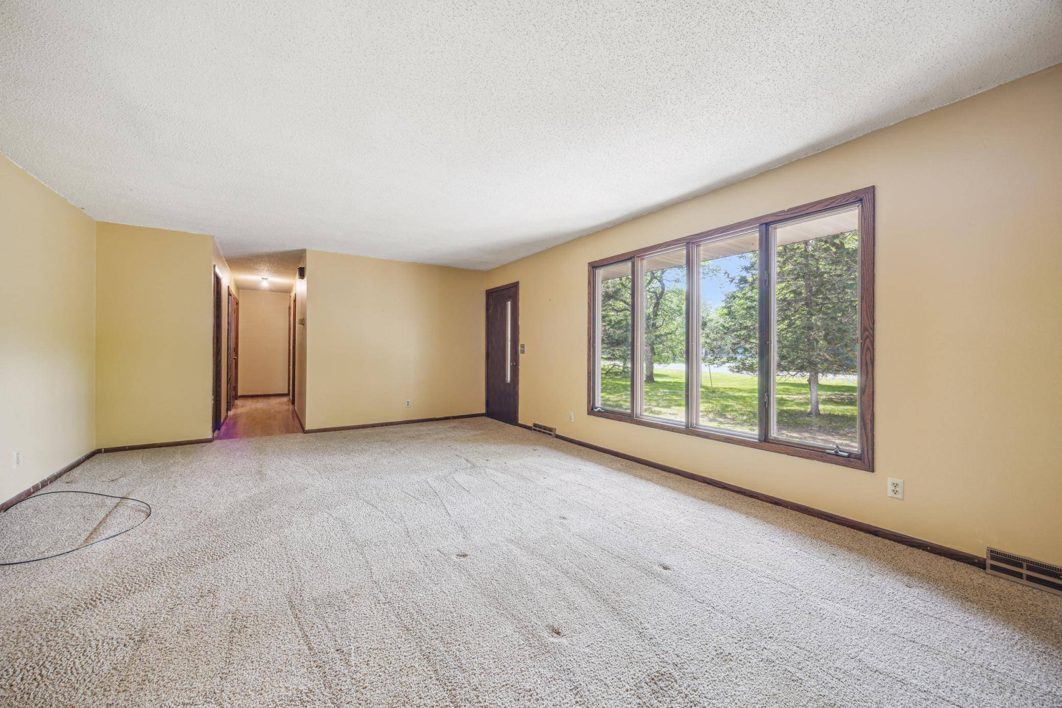 Clear Lake, MN 55319,4399 124th AVE