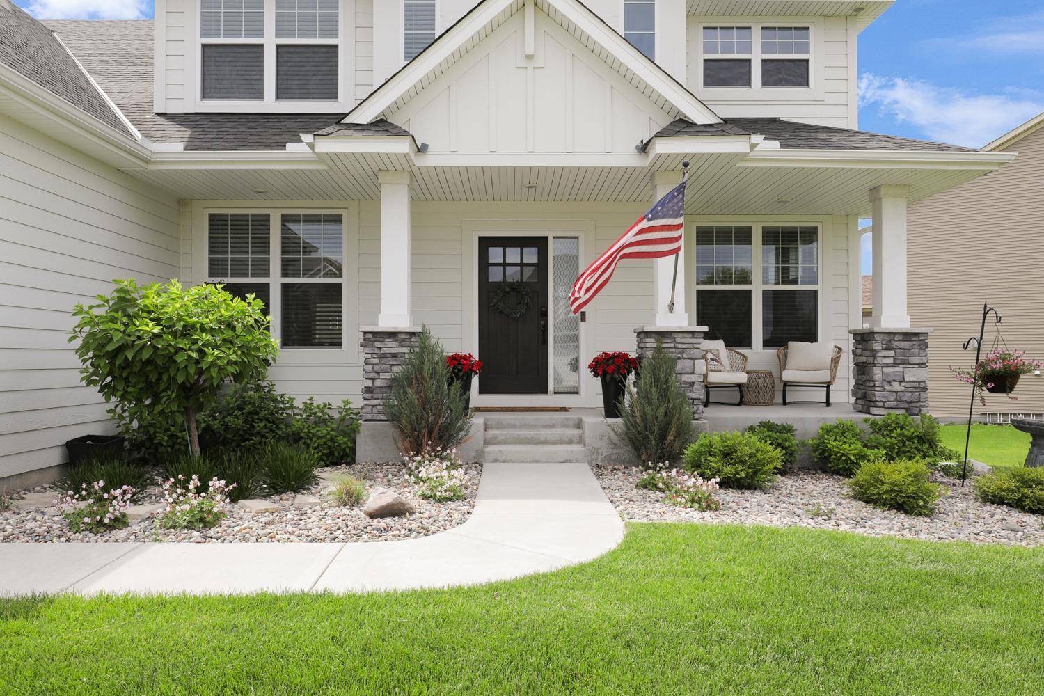 Victoria, MN 55386,8633 Ambergate DR