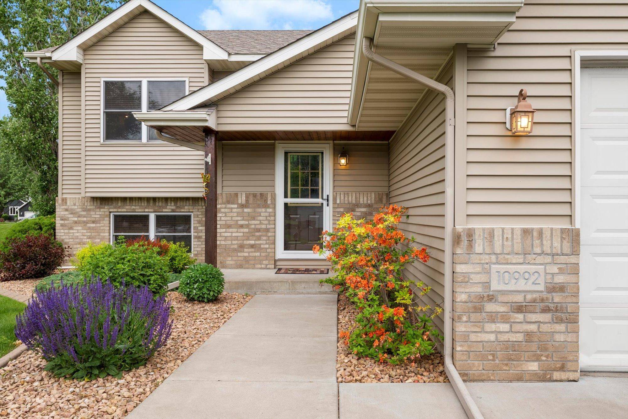 Chisago City, MN 55013,10992 Shoreline CT