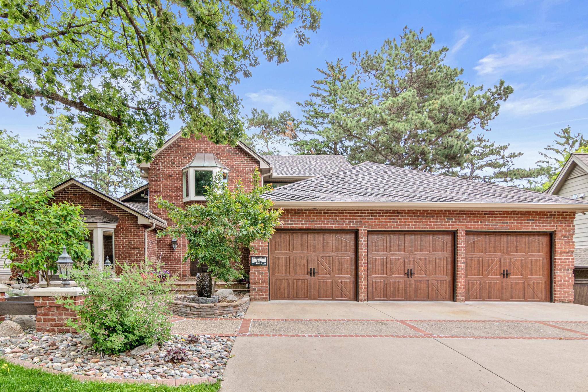 New Brighton, MN 55112,1301 12th AVE NW