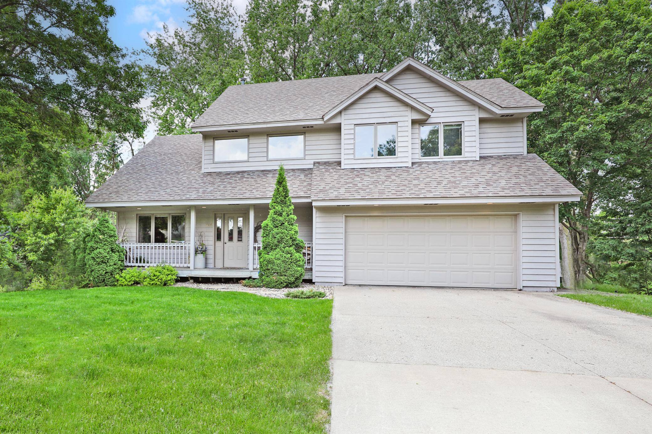 Owatonna, MN 55060,145 Valley View PL