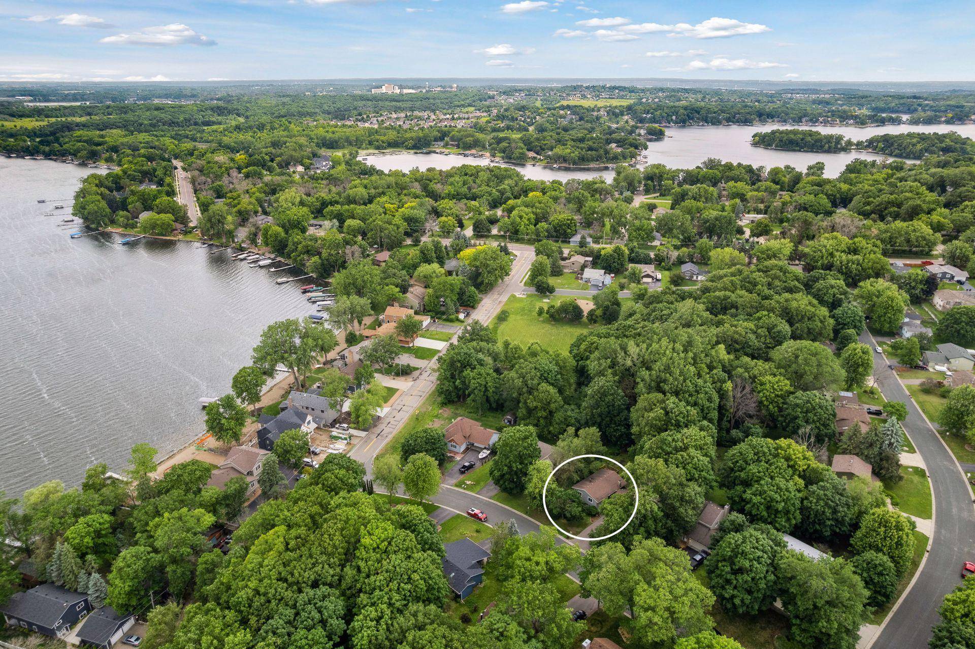 Prior Lake, MN 55372,3228 Spruce TRL SW
