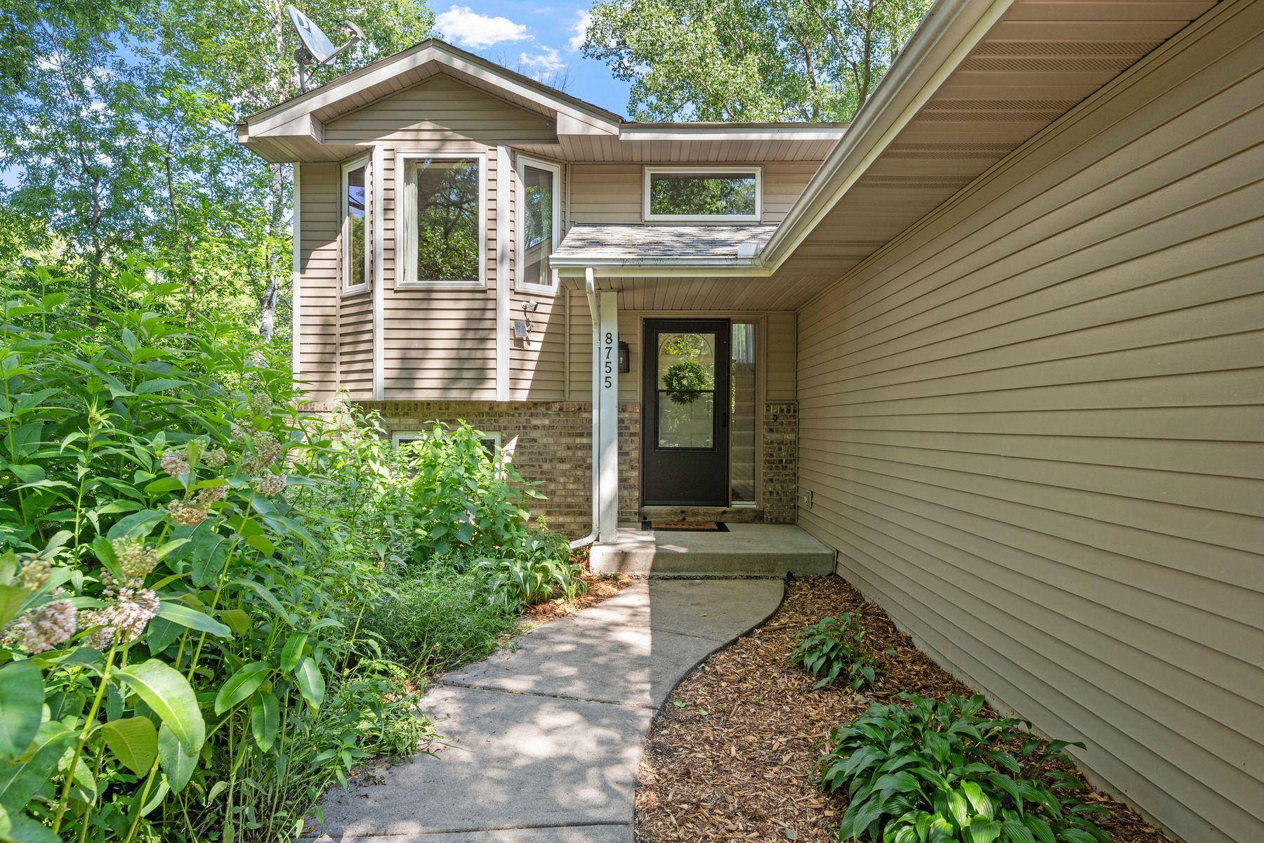 Blaine, MN 55449,8755 Davenport ST NE