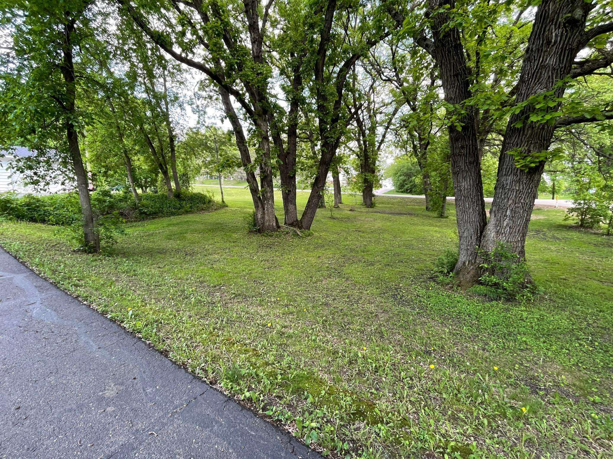Fergus Falls, MN 56537,731 Woodland LOOP