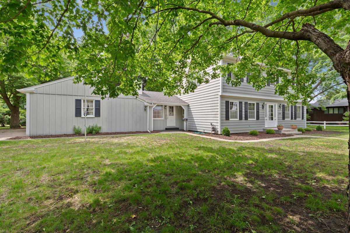 Owatonna, MN 55060,1170 Truman AVE