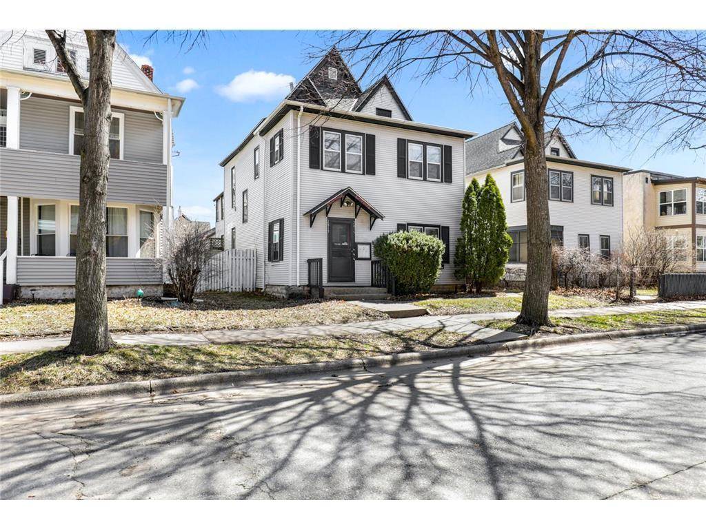 Minneapolis, MN 55408,2813 Garfield AVE