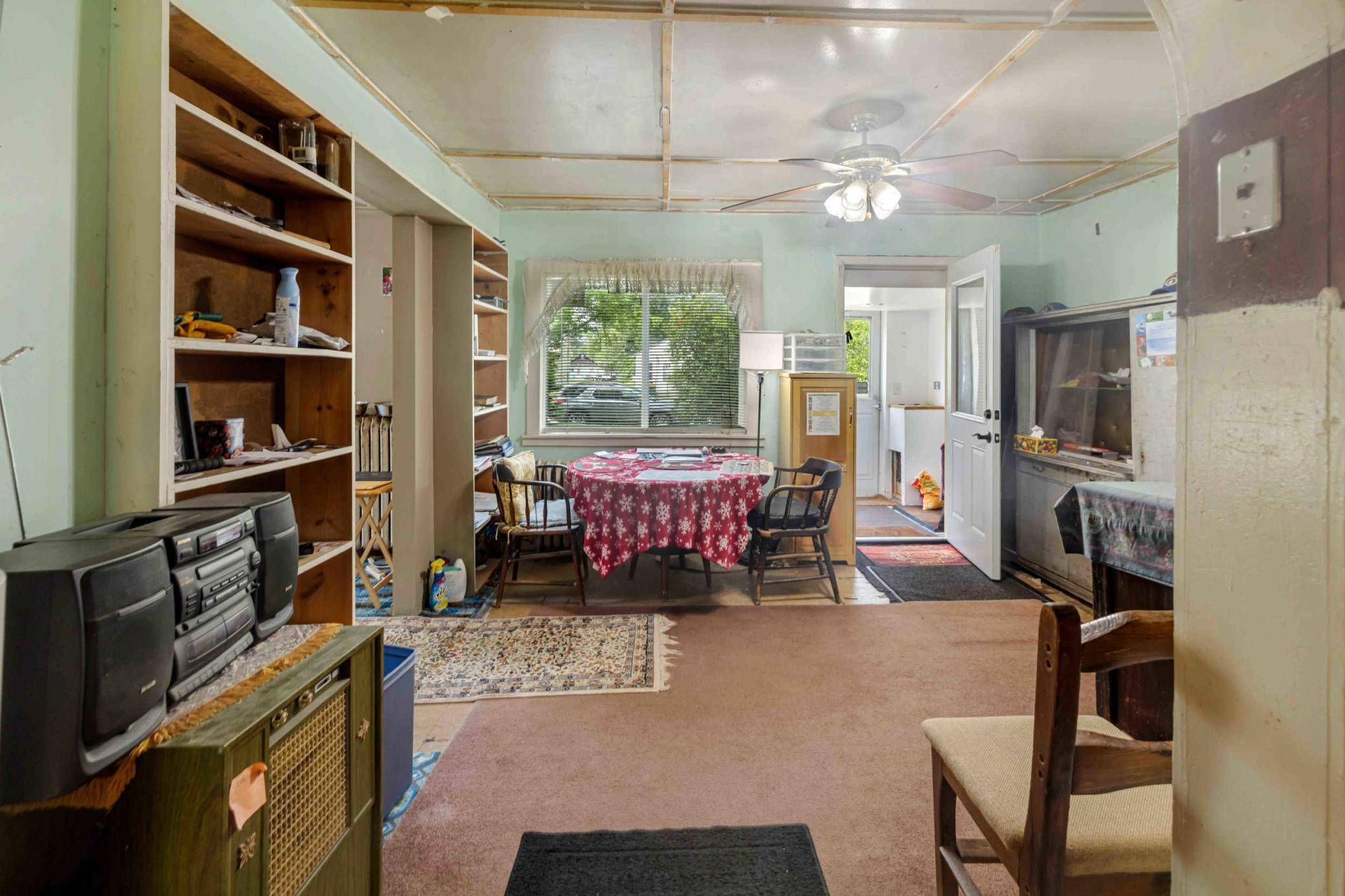 Brainerd, MN 56401,814 9th AVE NE
