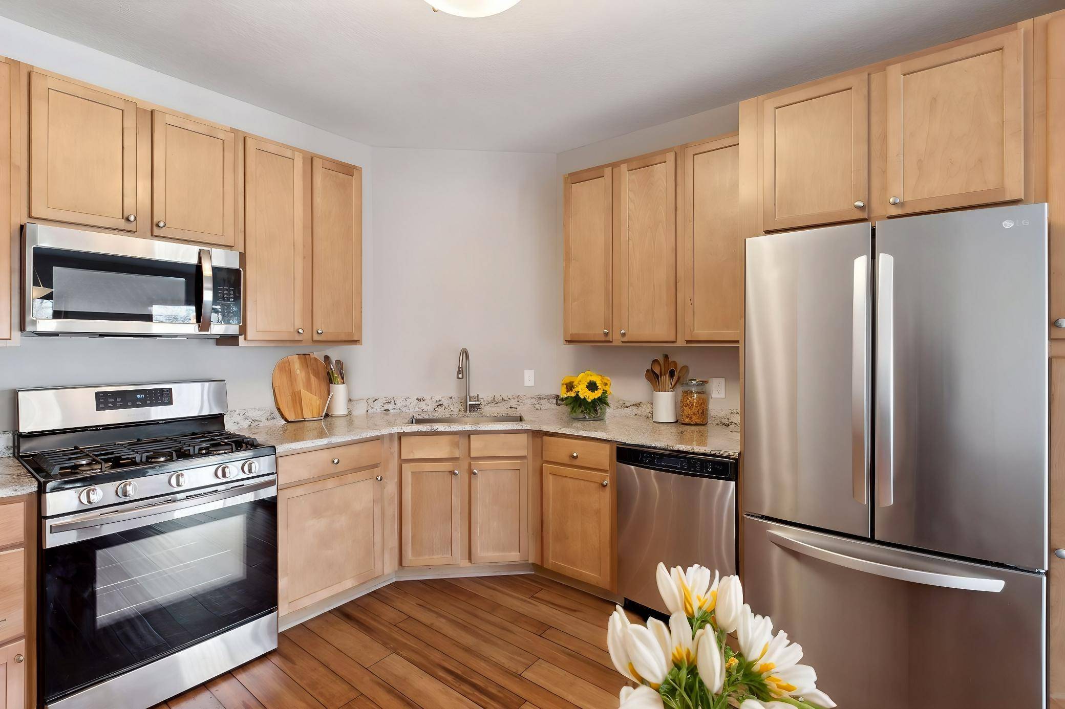 Saint Louis Park, MN 55416,3000 Raleigh AVE #306