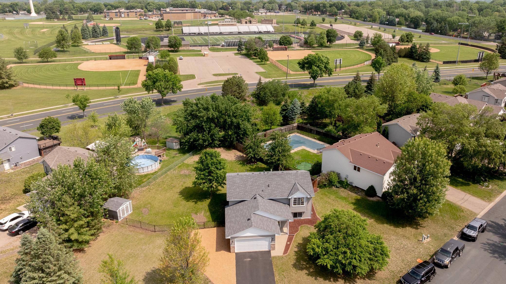 Shakopee, MN 55379,217 Hickory LN E