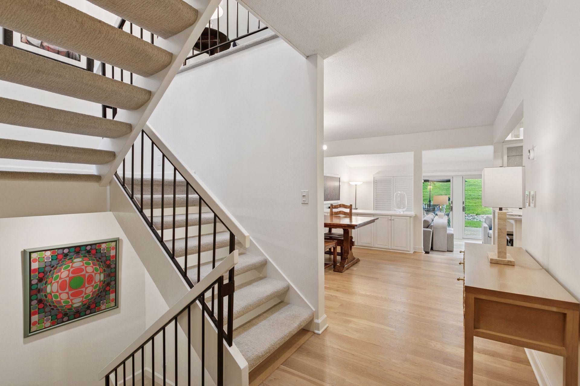 Edina, MN 55436,6050 Blake Ridge RD