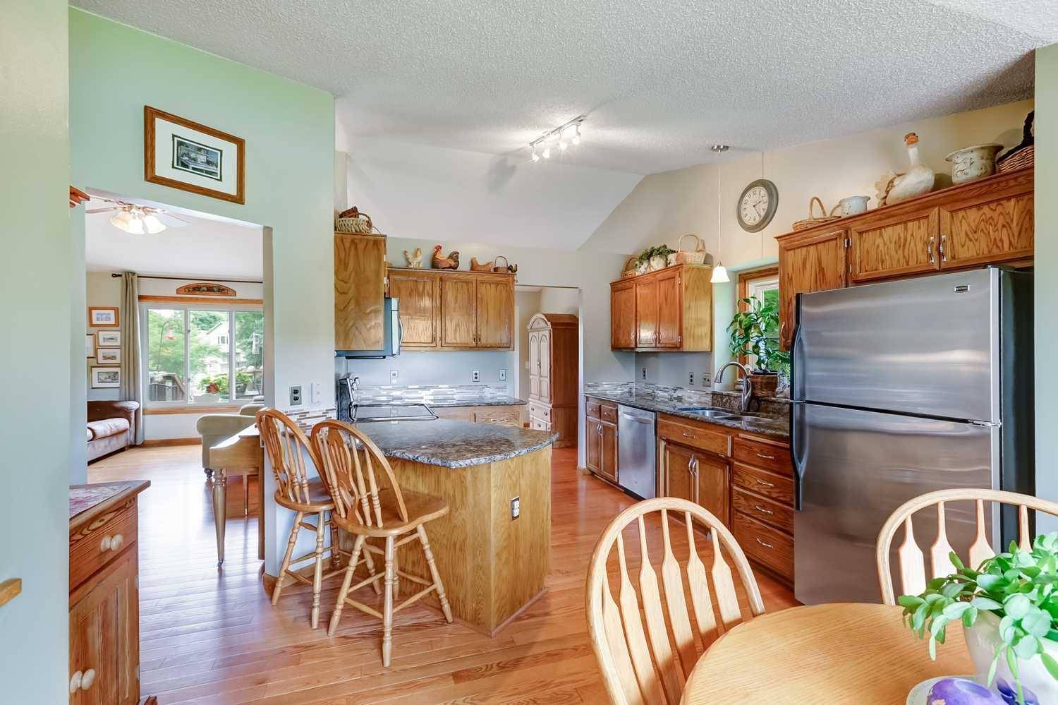 Chaska, MN 55318,1871 Waterford LN