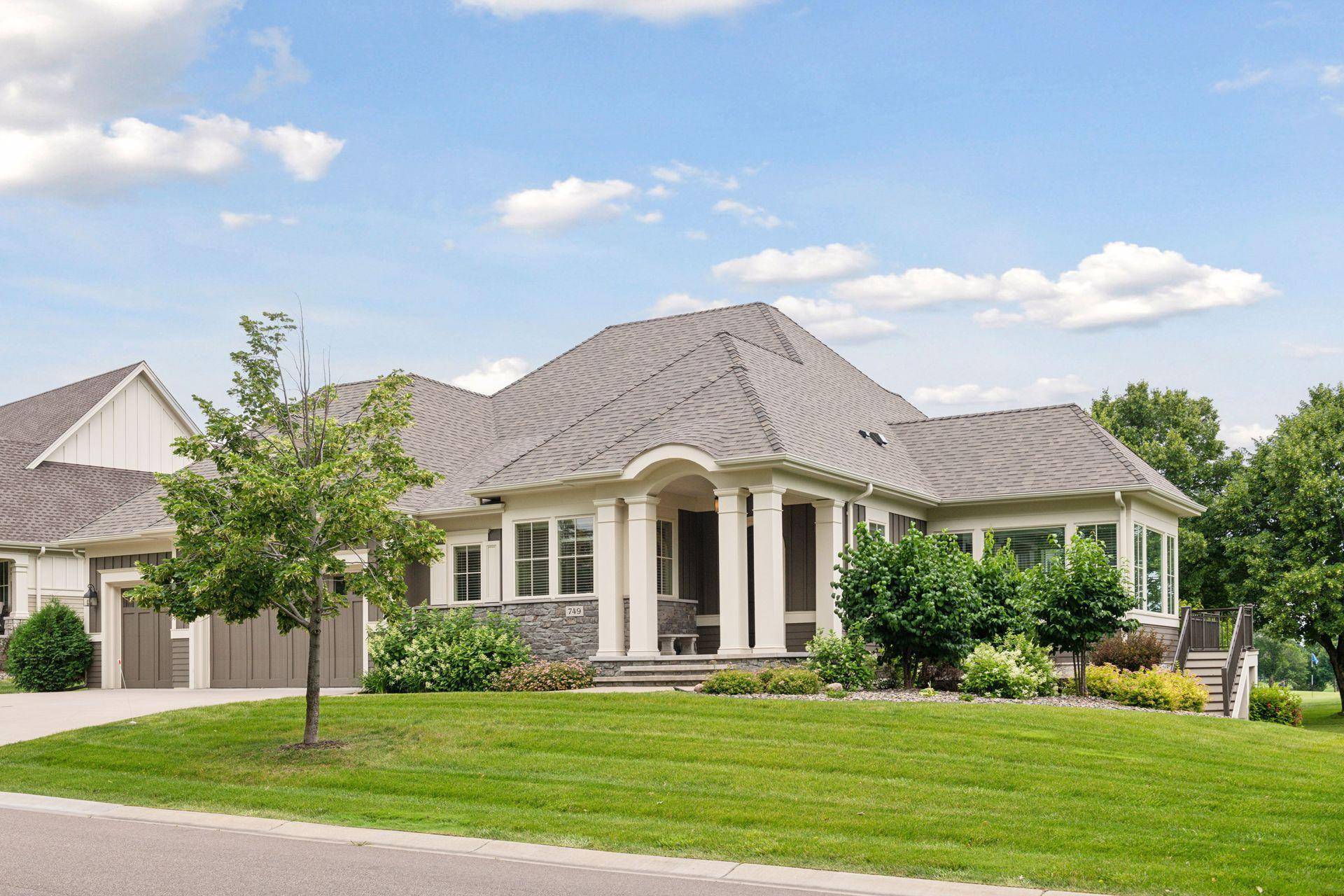 Medina, MN 55340,749 Fairway DR