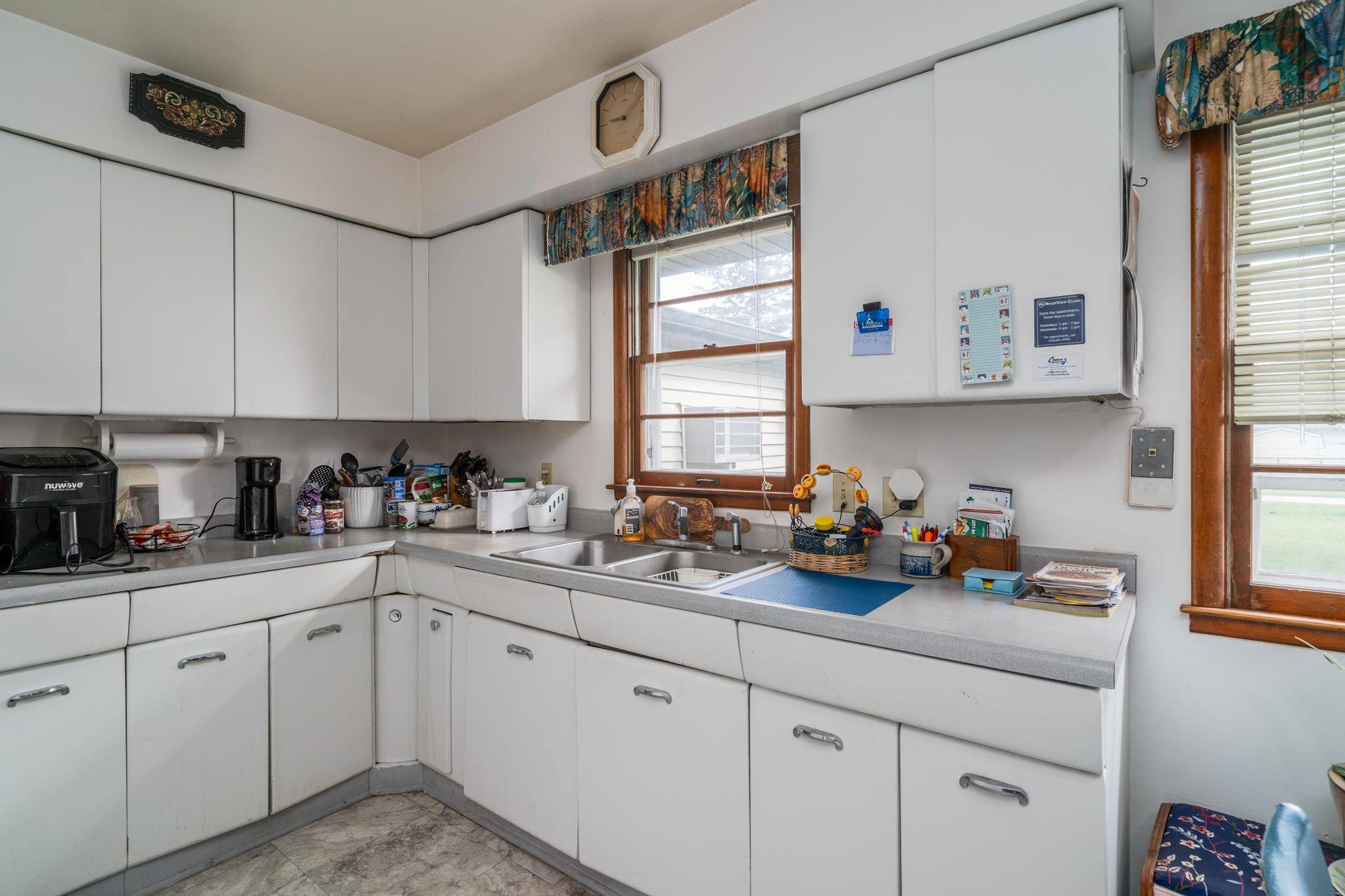 Crookston, MN 56716,115 7th AVE S