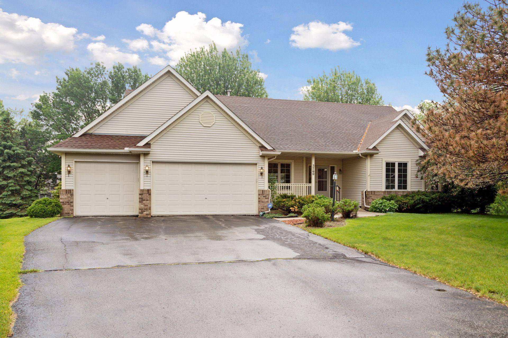 Woodbury, MN 55129,3760 Alexandria CT