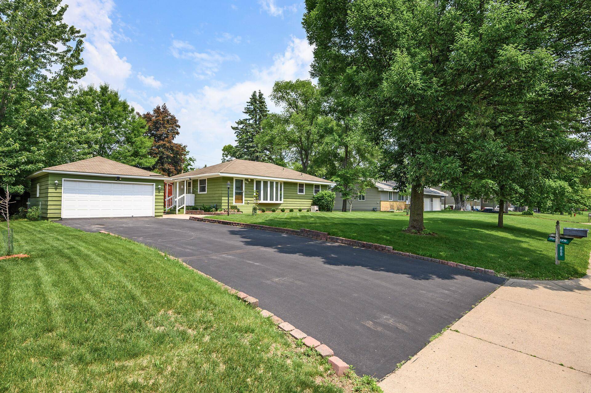 Brooklyn Park, MN 55444,800 82nd AVE N