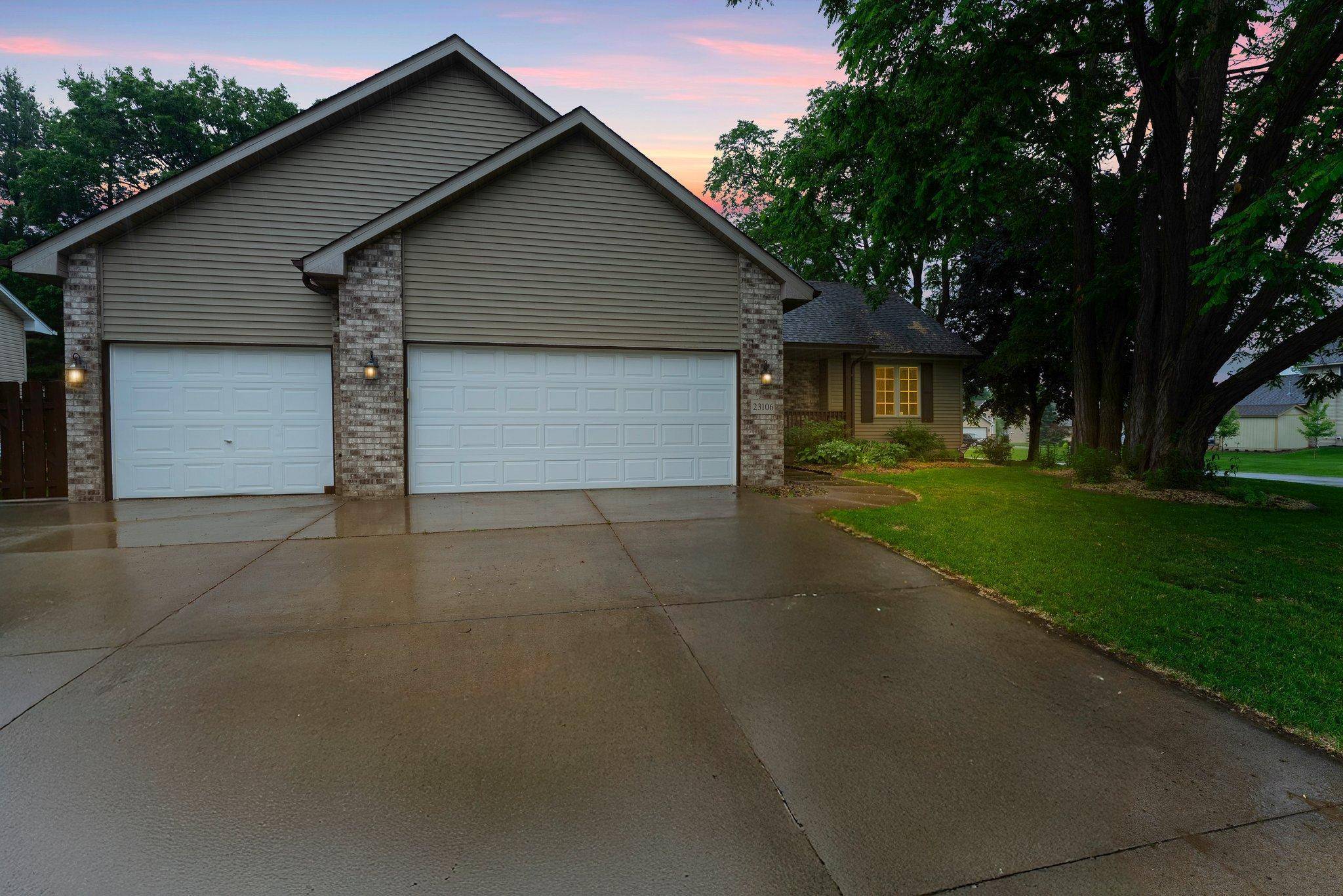 Forest Lake, MN 55025,23106 Havelka CT N